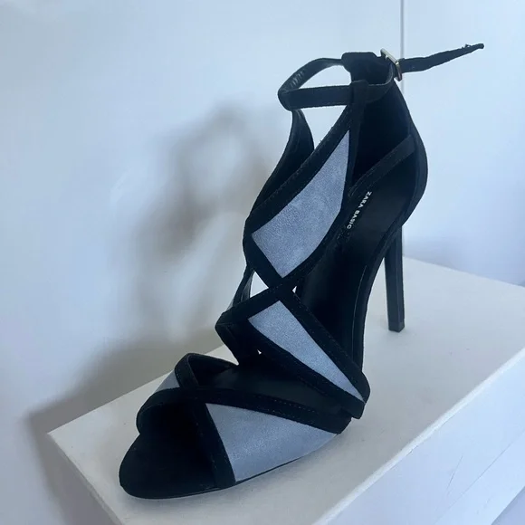 Zara Black and Blue Strappy Heels - Picture 4 of 8